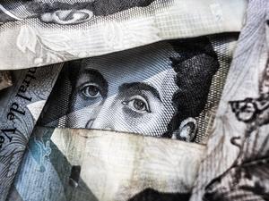 Praní špinavých peněz se vás týká více, než si myslíte